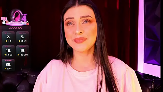 Snapshot of AnikaRomanoff chatting on 09.17.25 AnikaRomanoff online show from 09.17.25