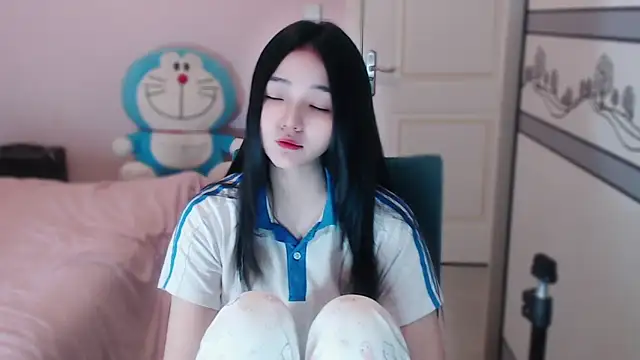 Snapshot of xiao-xiao-D chatting on 09.25.25 xiao-xiao-D online show from 09.25.25