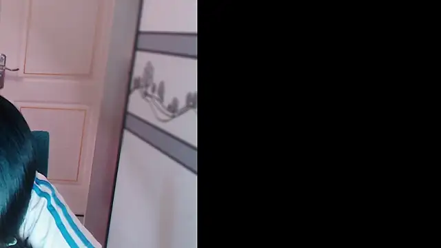 Snapshot of xiao-xiao-D chatting on 10.01.25 xiao-xiao-D online show from 10.01.25