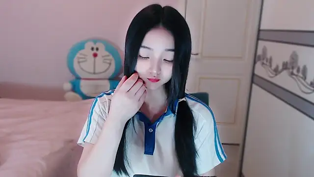 Snapshot of xiao-xiao-D chatting on 10.11.25 xiao-xiao-D online show from 10.11.25