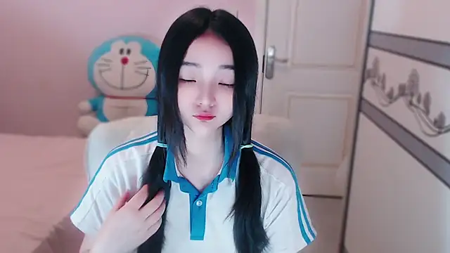 Snapshot of xiao-xiao-D chatting on 10.18.25 xiao-xiao-D online show from 10.18.25