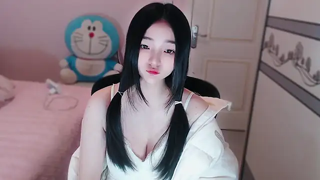 Snapshot of xiao-xiao-D chatting on 11.04.25 xiao-xiao-D online show from 11.04.25