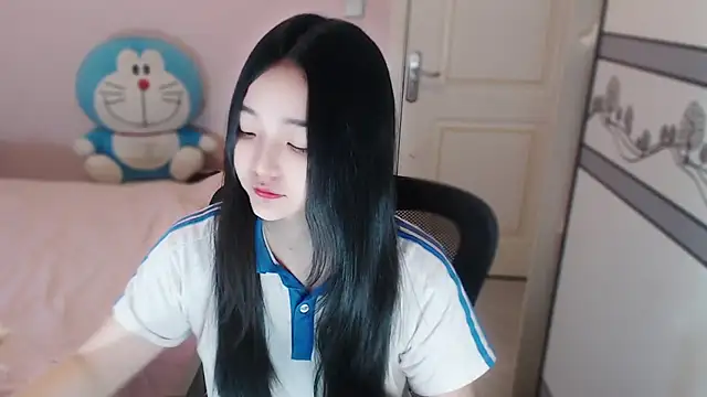 xiao-xiao-D online show from 11.24.25