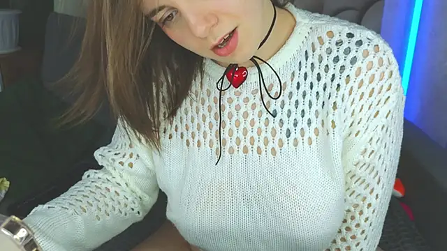 Snapshot of Cute_smile_sharon chatting on 01.26.25 Cute smile sharon online show from 01.26.25