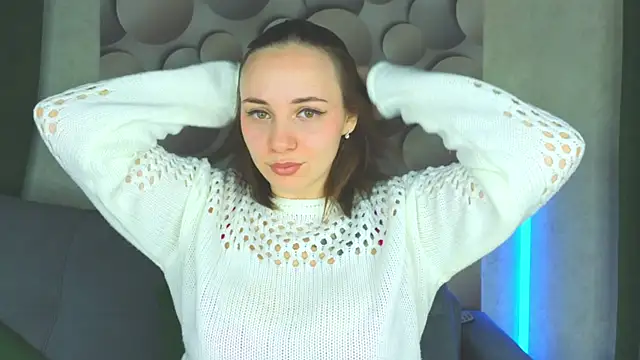 Snapshot of Cute_smile_sharon chatting on 02.10.25 Cute smile sharon online show from 02.10.25