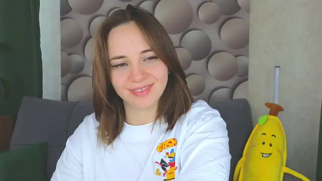 Snapshot of Cute_smile_sharon chatting on 02.20.25 Cute smile sharon online show from 02.20.25