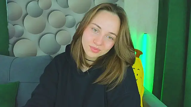 Snapshot of Cute_smile_sharon chatting on 03.15.25 Cute smile sharon online show from 03.15.25