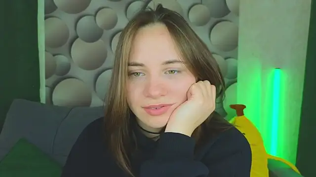 Snapshot of Cute_smile_sharon chatting on 03.21.25 Cute smile sharon online show from 03.21.25