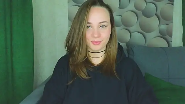 Snapshot of Cute_smile_sharon chatting on 09.12.25 Cute smile sharon online show from 09.12.25