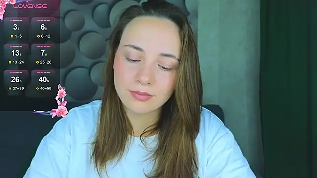 Snapshot of Cute_smile_sharon chatting on 09.28.25 Cute smile sharon online show from 09.28.25