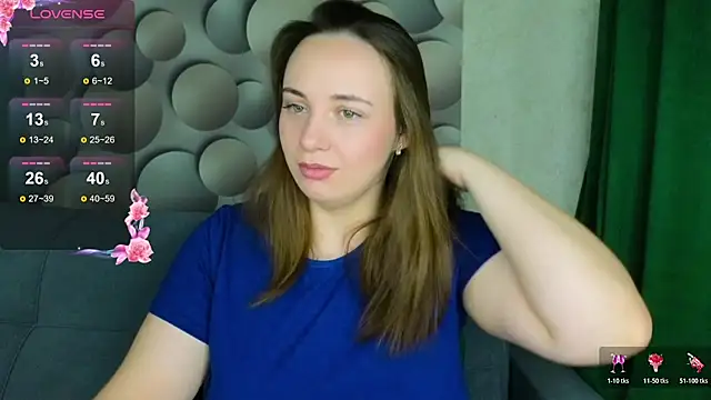 Snapshot of Cute_smile_sharon chatting on 10.26.25 Cute smile sharon online show from 10.26.25