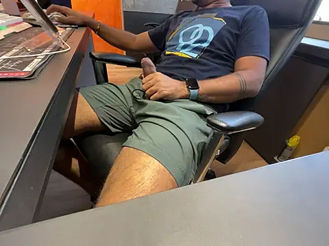 Nil Talreja online show from 04.28.26