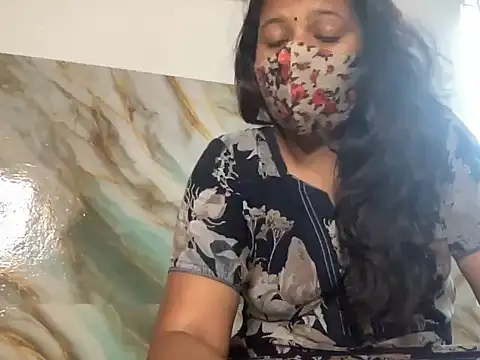 Tamil Sanjana  online show from 10.11.25