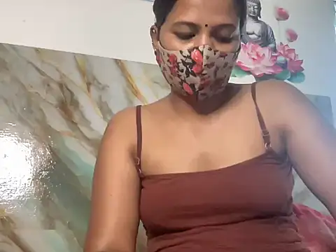 Tamil Sanjana  online show from 10.12.25