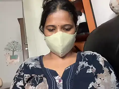 Tamil Sanjana  online show from 10.19.25