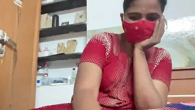 Snapshot of Tamil_Sanjana_ chatting on 02.05.26 Tamil Sanjana online show from 02.05.26