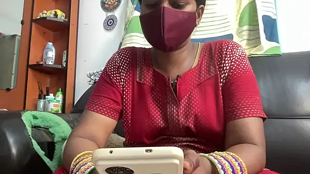 Tamil Sanjana  online show from 06.14.26