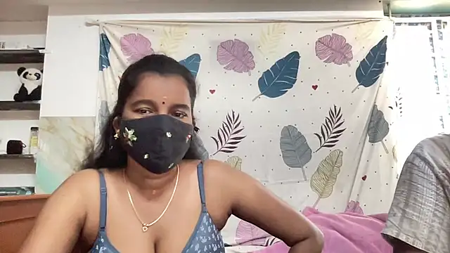 Tamil Sanjana  online show from 07.15.26