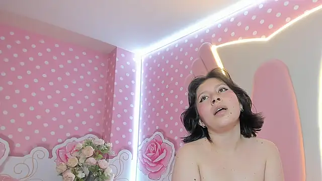 Lily Martinez online show from 02.25.25