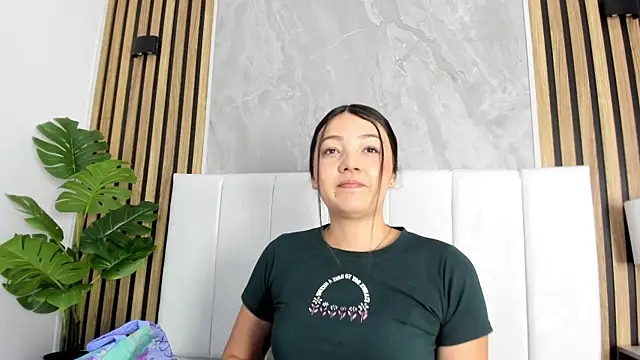 Snapshot of Samantha_Good chatting on 06.25.26 Samantha Good online show from 06.25.26