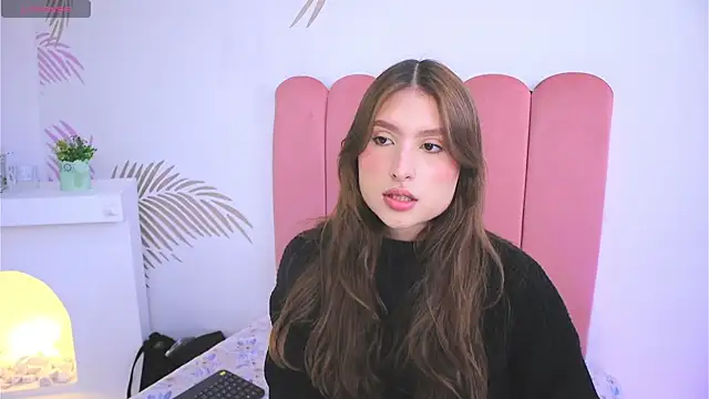 Daisha Riley online show from 02.19.25