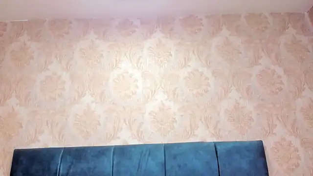 CintiaWalker online show from 09.26.25