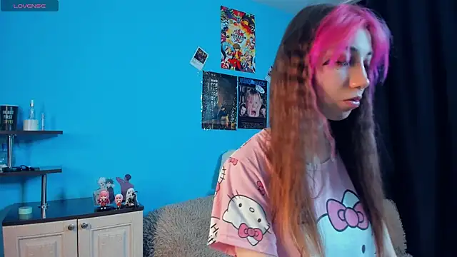 Snapshot of _Mindy_ chatting on 02.23.25 Mindy online show from 02.23.25