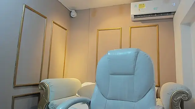 PerlaPreciosa online show from 02.27.26