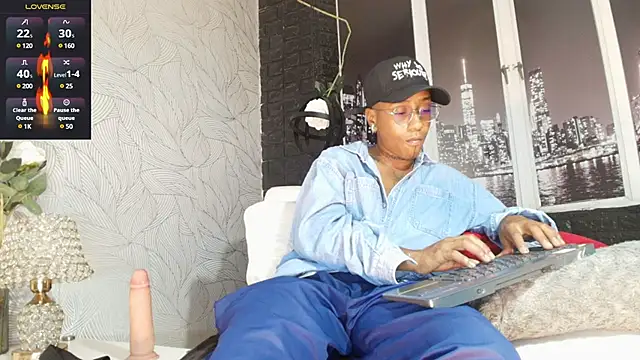 Snapshot of JhonyMiller_ chatting on 01.22.25 JhonyMiller  online show from 01.22.25