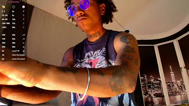 Snapshot of JhonyMiller_ chatting on 03.21.25 JhonyMiller  online show from 03.21.25