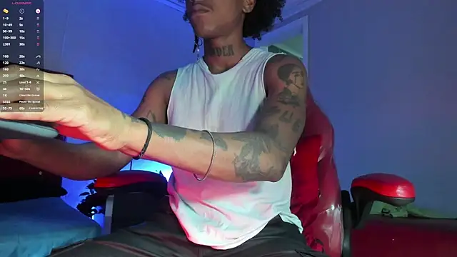 Snapshot of JhonyMiller_ chatting on 09.19.25 JhonyMiller  online show from 09.19.25