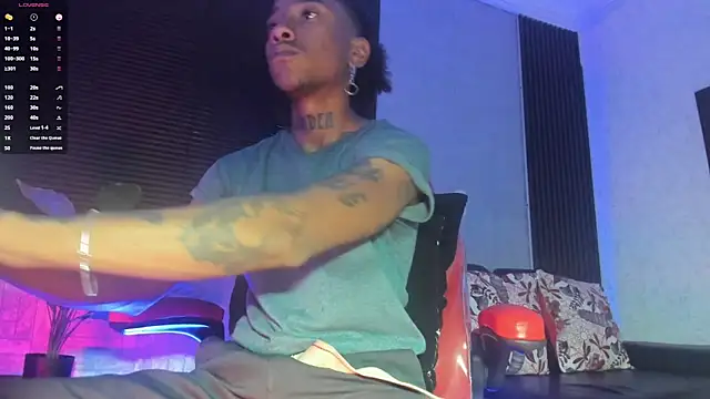 Snapshot of JhonyMiller_ chatting on 10.27.25 JhonyMiller  online show from 10.27.25