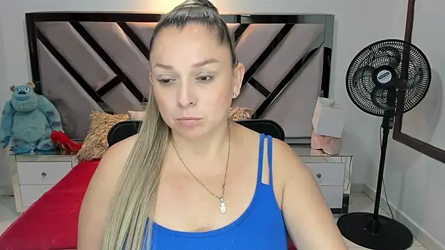 natalia5560 online show from 09.14.25