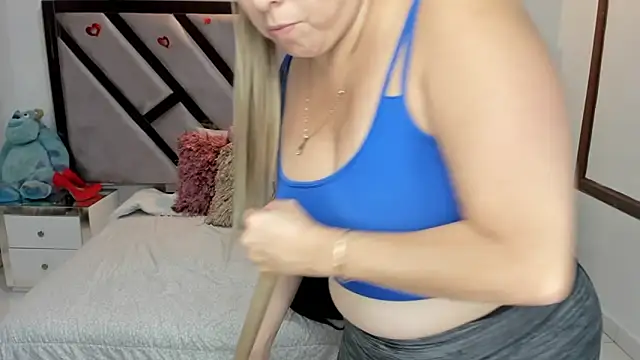 natalia5560 online show from 11.26.25