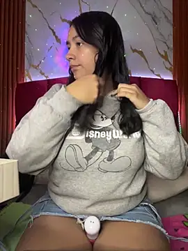 Snapshot of michell_boobs_ chatting on 10.13.25 michell boobs online show from 10.13.25