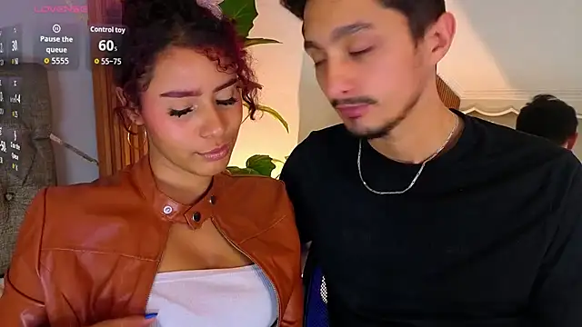 charlottee white online show from 07.08.26