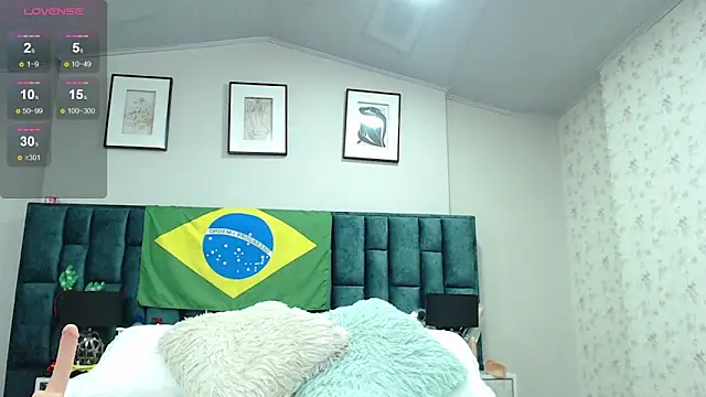 Snapshot of La_crespa_Xx_ chatting on 01.19.25 La crespa Xx online show from 01.19.25