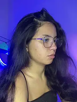 Rosita forever  online show from 02.13.25