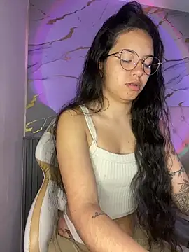 Rosita forever  online show from 09.20.25