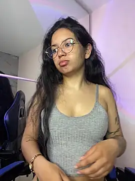 Rosita forever  online show from 12.22.25