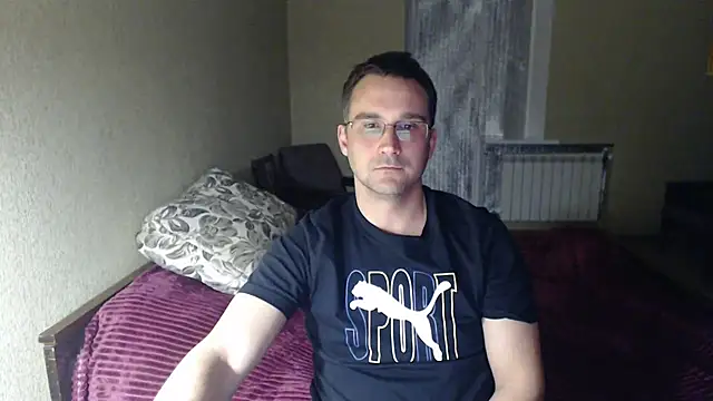 Snapshot of Sanderx chatting on 03.07.25 Sanderx online show from 03.07.25