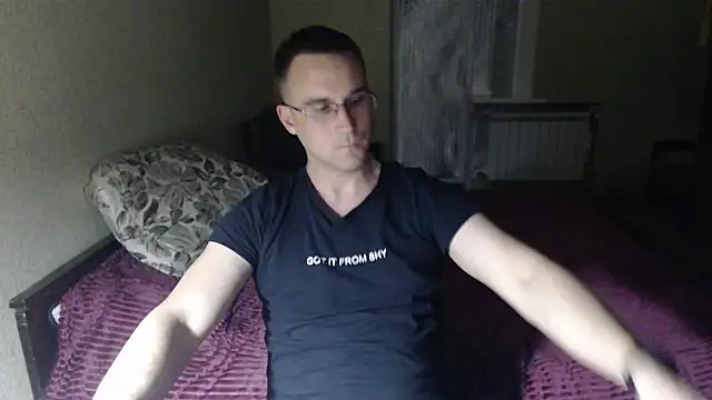 Snapshot of Sanderx chatting on 03.14.25 Sanderx online show from 03.14.25