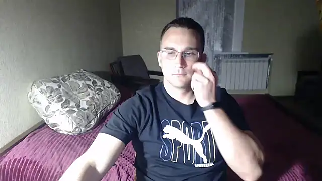 Snapshot of Sanderx chatting on 03.14.25 Sanderx online show from 03.14.25