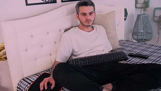 Devin Jay online show from 01.07.25