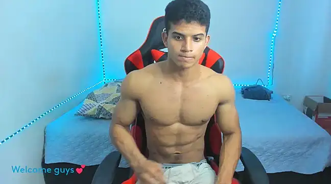 oliver thompsson7 online show from 01.11.25