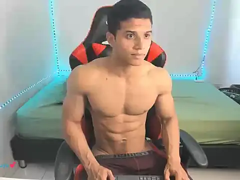 Snapshot of oliver_thompsson7 chatting on 02.15.26 oliver thompsson7 online show from 02.15.26