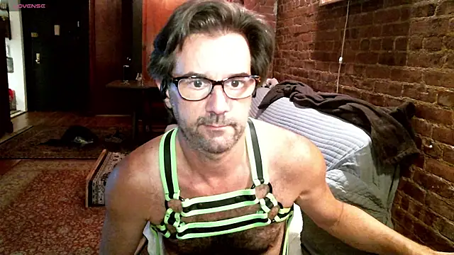 Johnny Bottoms online show from 11.26.25