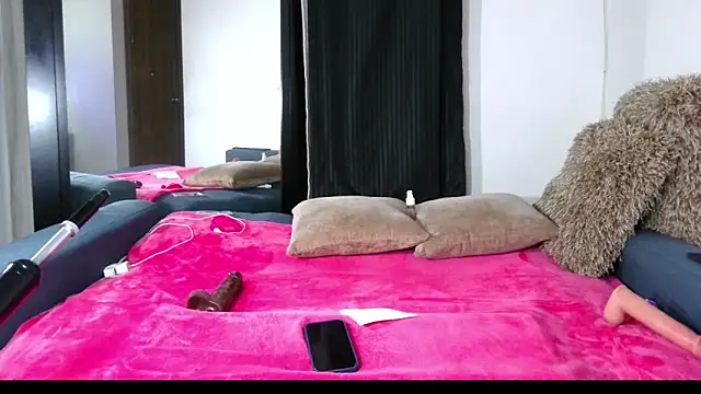 Carla-Bonny18 online show from 03.08.26