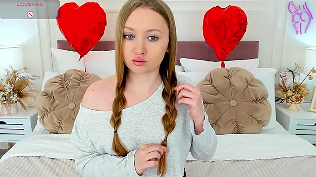 ChloeSug online show from 02.17.26