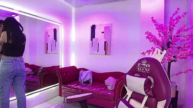 Leia queens online show from 09.29.25